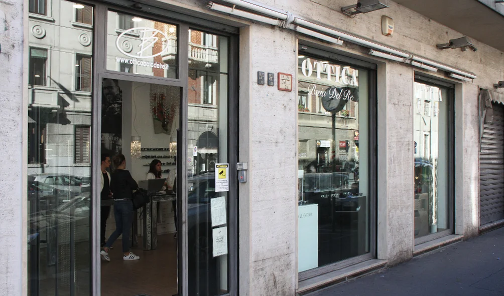 Il negozio di Milano di Ottica Baia del Re